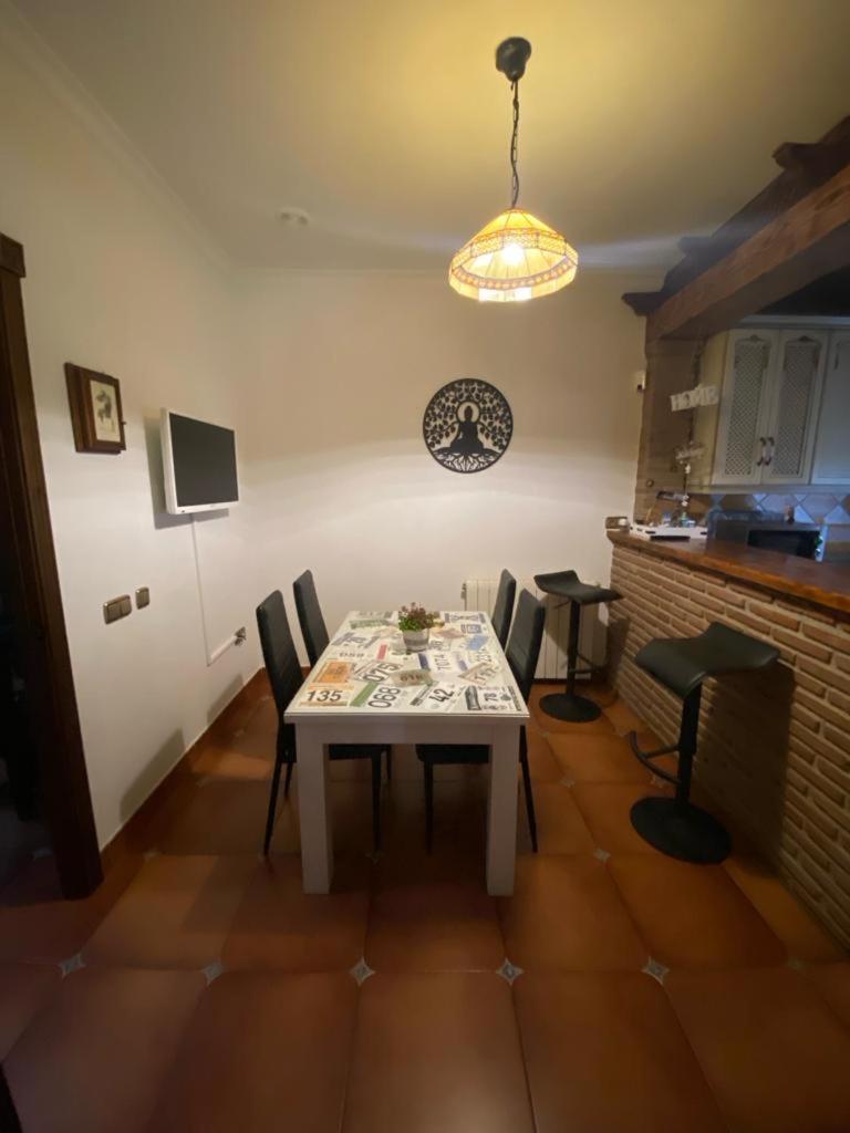 Casa Albarracin Villa Setenil De Las Bodegas Luaran gambar